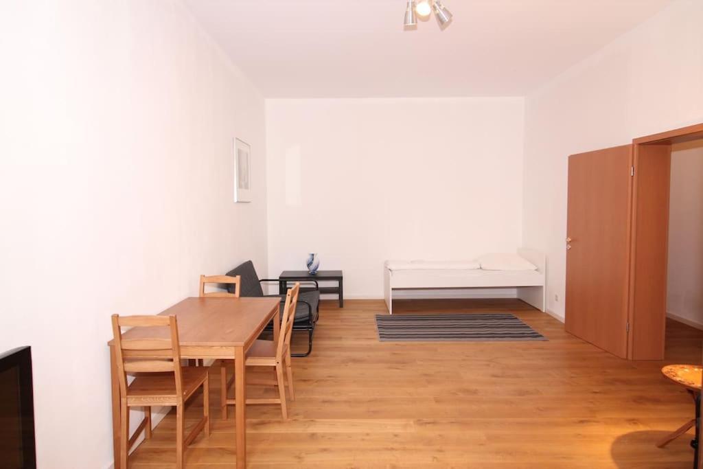 Mainhatten Apartment Frankfurt am Main Zimmer foto