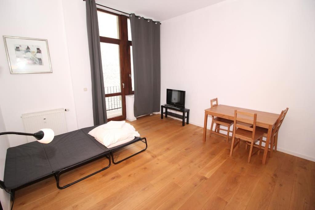Mainhatten Apartment Frankfurt am Main Zimmer foto