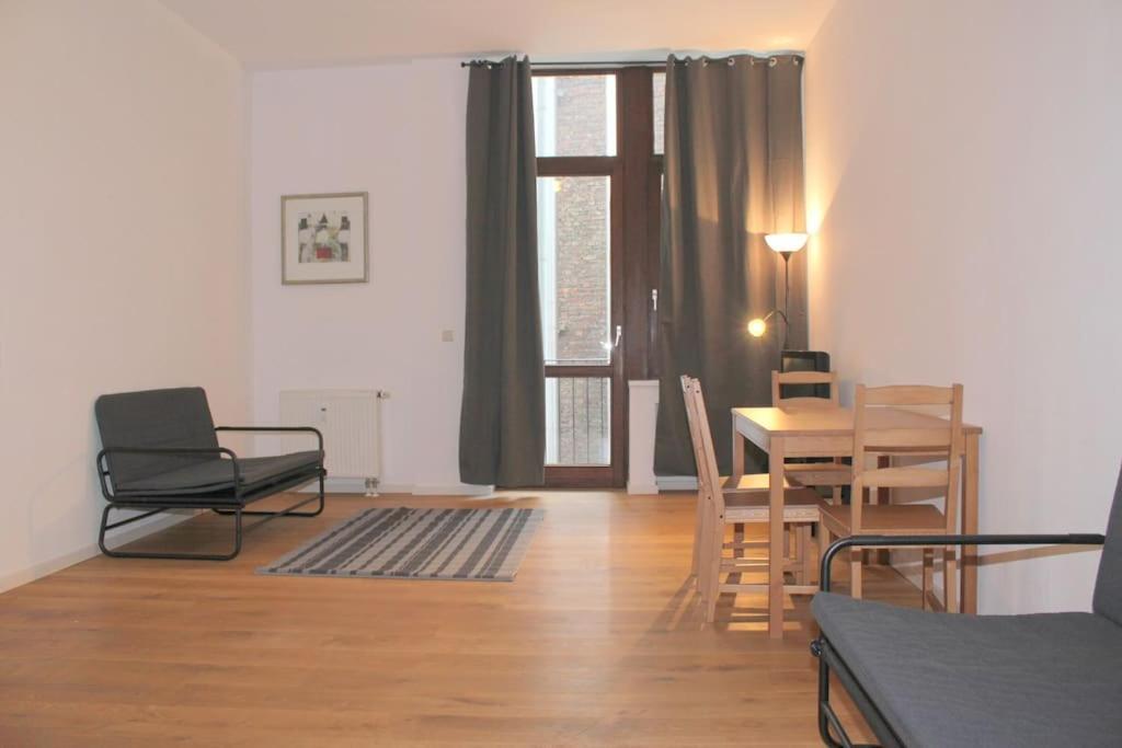 Mainhatten Apartment Frankfurt am Main Zimmer foto